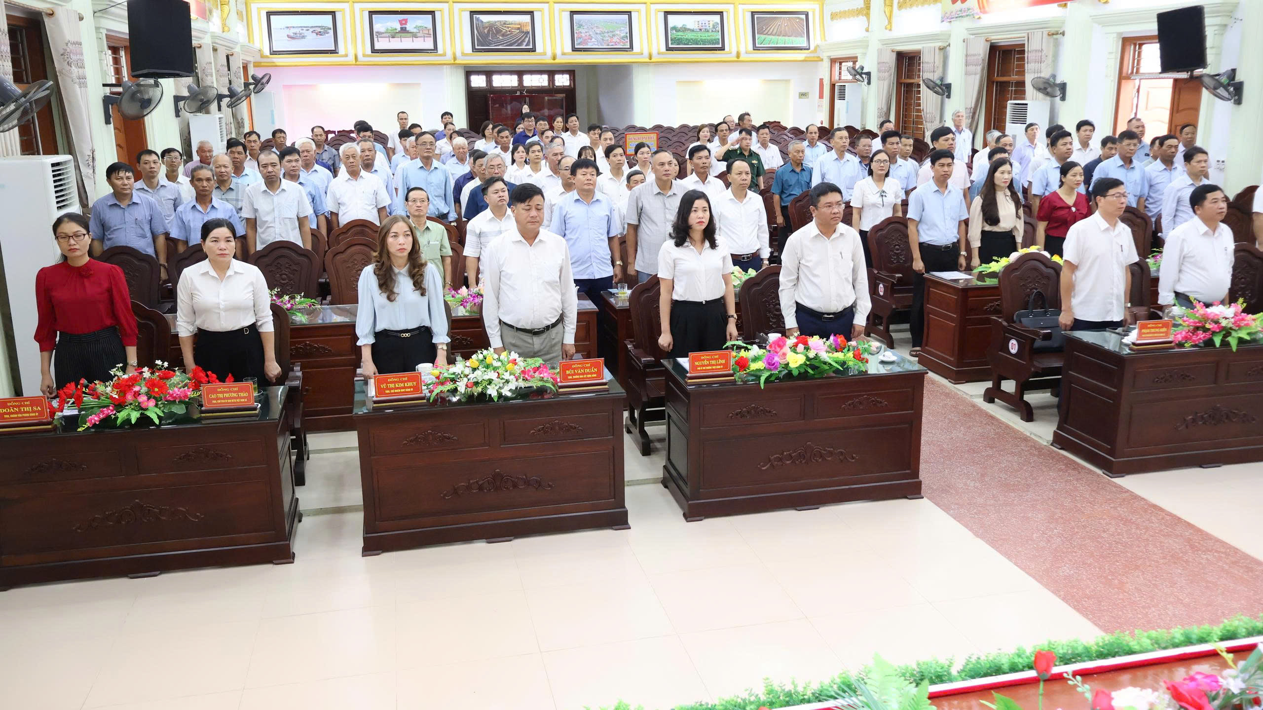 Kỳ họp thứ Ba Hội đồng nhân dân xã Giao Ninh khóa I, nhiệm kỳ 2021-2026