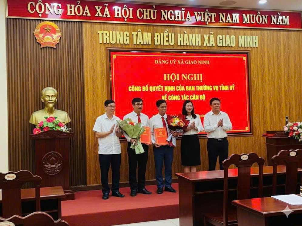Hội nghị công bố Quyết định của Ban Thường vụ tỉnh uỷ Ninh Bình về việc chỉ định Uỷ viên Ban chấp hành Đảng bộ xã Giao Ninh, nhiệm kỳ 2025-2030